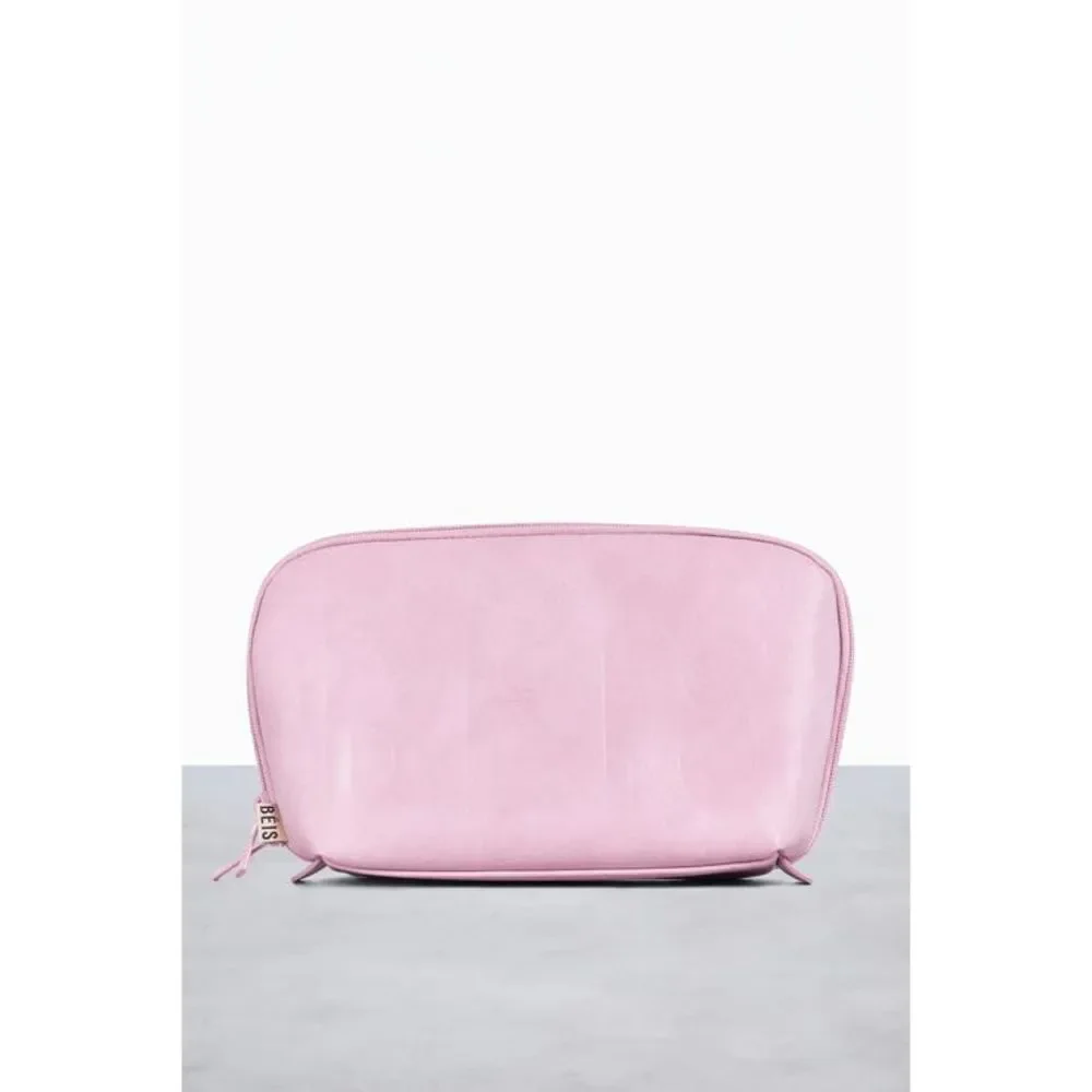 ONE DAY SALE!! NWT Beis Cosmetic Pouch Set in atlas pink